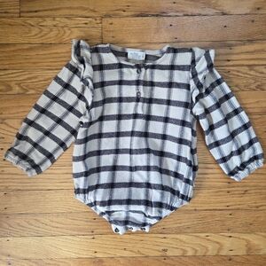 my little Cozmo 100% Cotton Flannel Plaid Ruffle Long Sleeve Romper 18M Girl